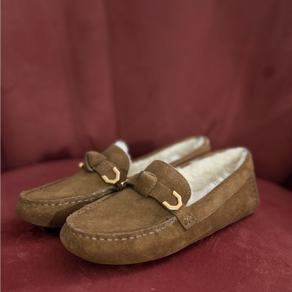Cole Haan Women’s Evelyn Bow Driver Brown Suede Loafers with Gold Accent - Picture 7 of 7
